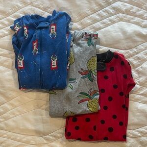 Hanna Andersson Bundle of 3 zip onesie pajamas 3-6mo